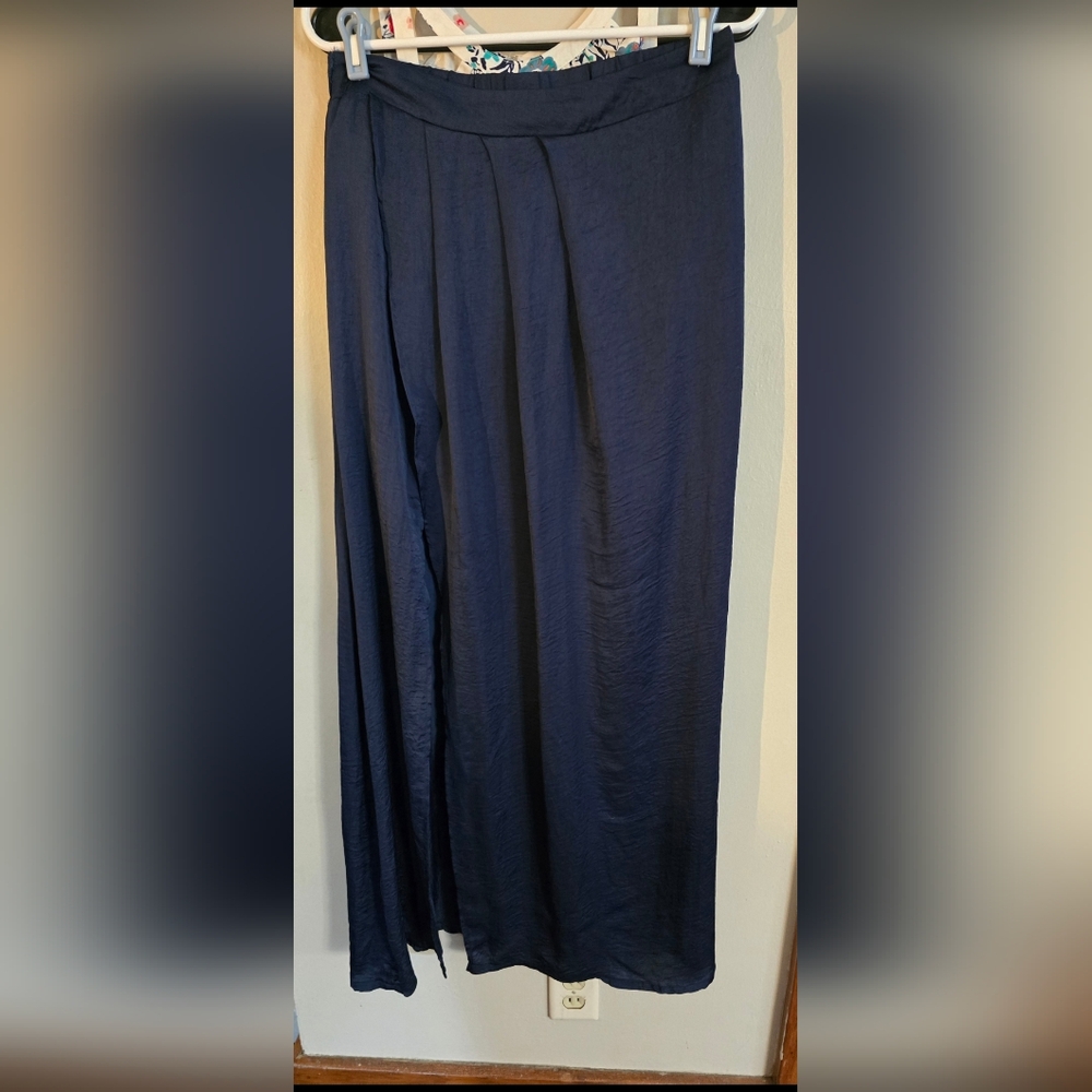 Beautiful Tank (M) and Midi/Maxi Skirt (L) Outfit - Picture 5 of 5